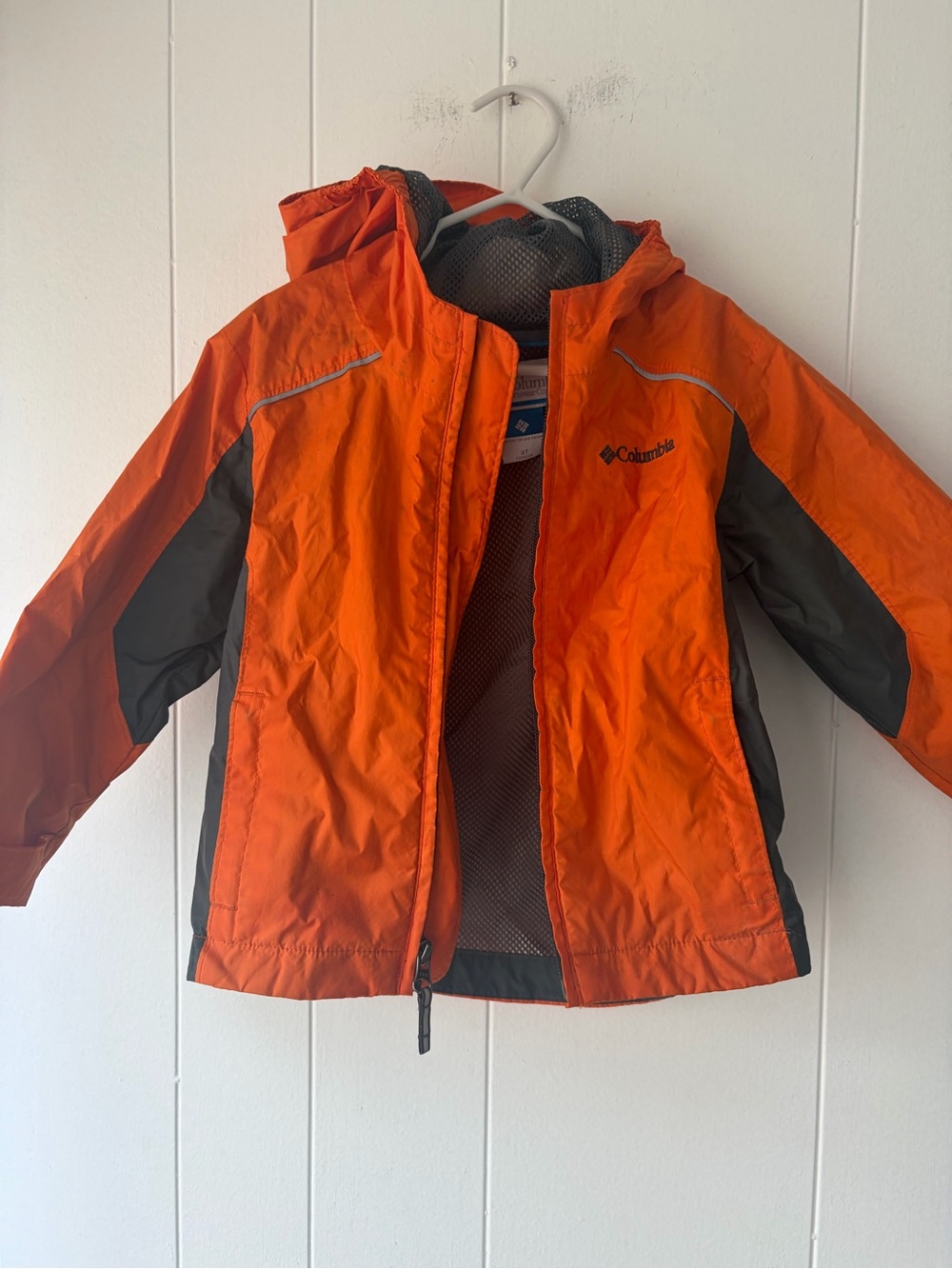 Kids Columbia rain jacket 3T